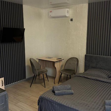 Guest House Чернихив Екстериор снимка